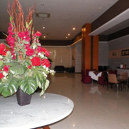 Lampion Hotel Solo Экстерьер фото