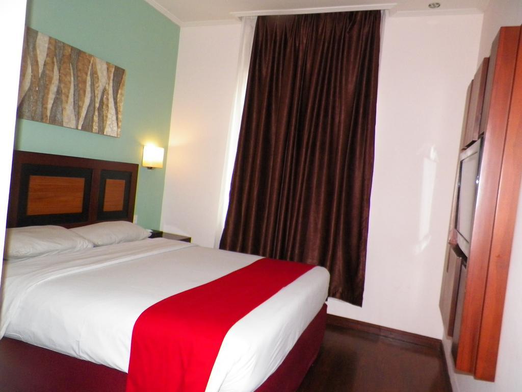 Lampion Hotel Solo Экстерьер фото